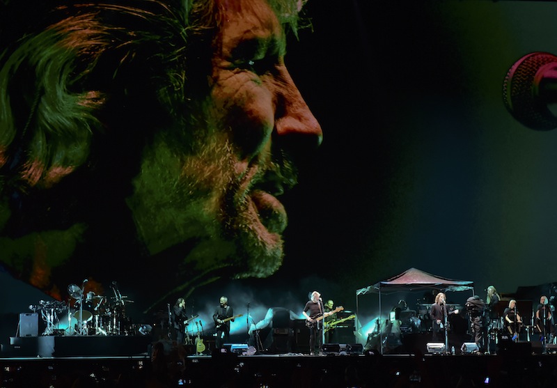 English singer and songwriter Roger Waters performs at the Zocalo, Mexico City, on October 1, 2016. u00e2u20acu201d AFP pic 