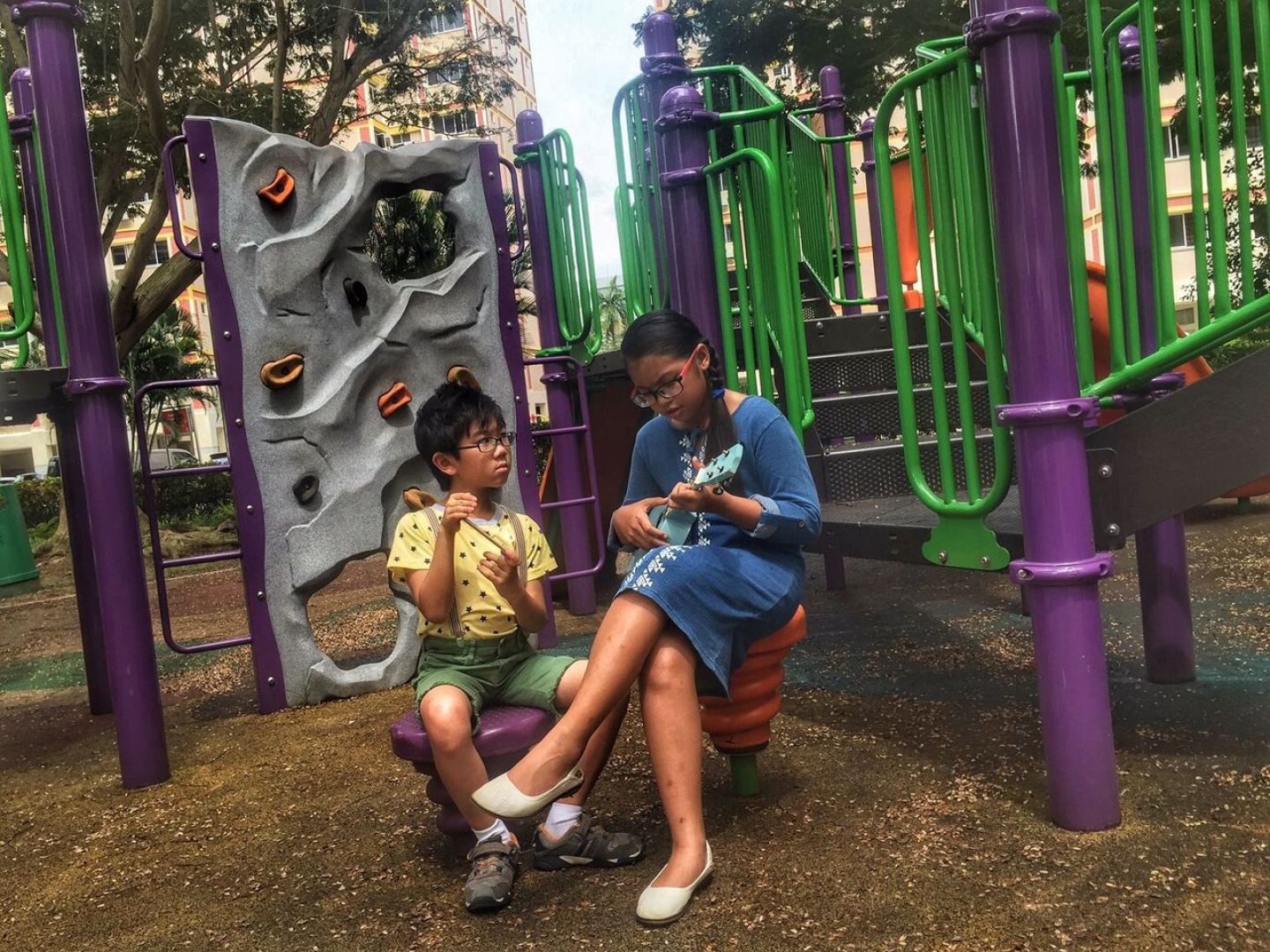 Rajagopal worked with Simorrah Nadya Seow who played the lead role and Elijah Michael Tan who plays her brother, on 'Whoopieu00e2u20acu2122s World'. u00e2u20acu201d TODAY pic