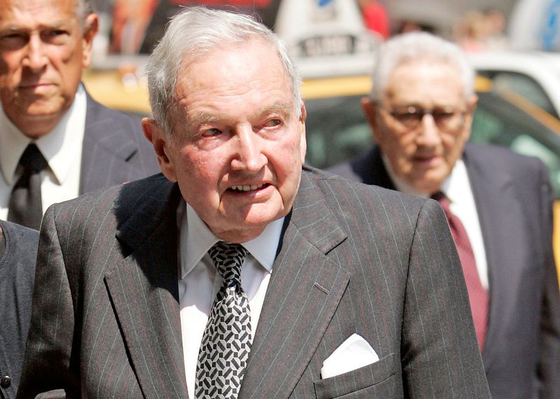 David Rockefeller arrives at the funeral service for New York socialite and philanthropist Brooke Astor at St Thomas Church in New York August 17, 2007. u00e2u20acu201d Reuters pic