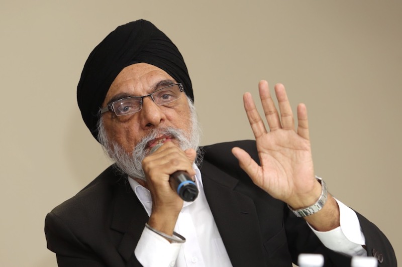 Sardar Jagir Singh speaks during the forum u00e2u20acu02dcImplications of Hadi Awangu00e2u20acu2122s RUU 355u00e2u20acu2122 in Kuala Lumpur March 10, 2017. u00e2u20acu201d Picture by Choo Choy May