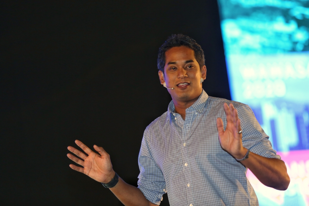 Youths and Sports Minister Khairy Jamaluddin speaks at the 2050 National Transformation Dialogue session organised by MIC Youth, held at the Putra World Trade Centre in Kuala Lumpur April 19, 2017. u00e2u20acu2022 Picture by Saw Siow Feng