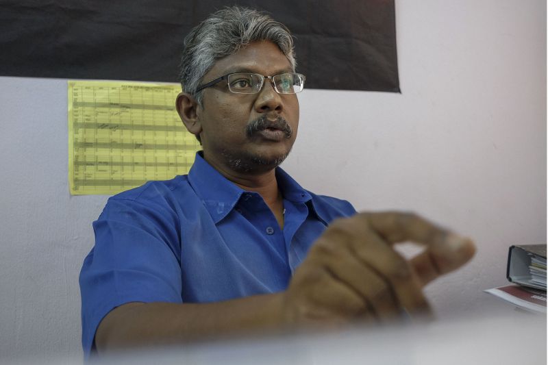 Socialist Party of Malaysiau00e2u20acu2122s secretary-general A. Sivarajan speaks to Malay Mail Online during an interview in Kuala Lumpur April 25, 2017. u00e2u20acu2022 Picture by Yusof Mat Isa