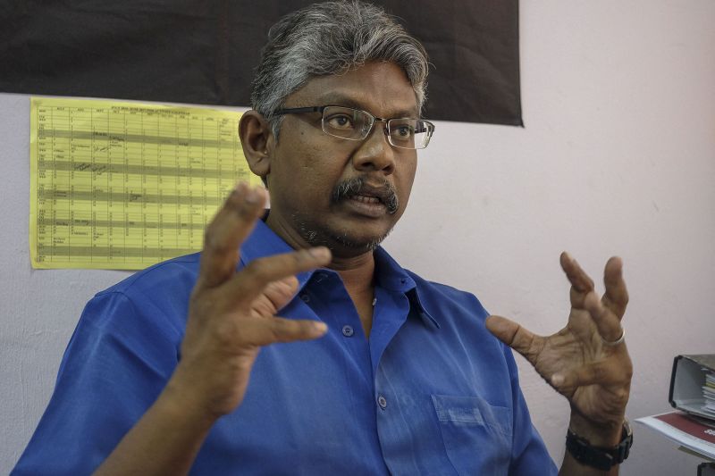 Socialist Party of Malaysiau00e2u20acu2122s secretary-general A. Sivarajan speaks to Malay Mail Online during an interview in Kuala Lumpur April 25, 2017. u00e2u20acu2022 Picture by Yusof Mat Isa