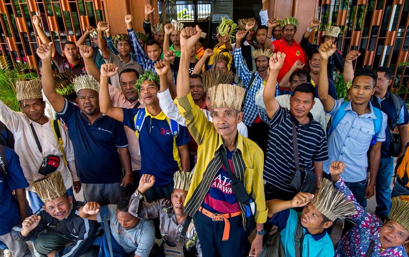 Members of the Standing Committee on Customary Land at Pos Belatim celebrate after the Kota Baru High Court ruling that a land area of 9,300 hectares remains as Orang Asli customary land on April 23, 2017. u00e2u20acu201d Bernama pic