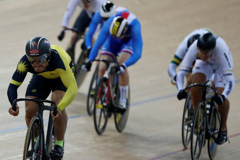 Malaysiau00e2u20acu2122s Mohd Azizulhasni Awang competes in the Menu00e2u20acu2122s Keirin at the UCI Track World Championships in Hong Kong, April 13, 2017. u00e2u20acu201d Reuters pic
