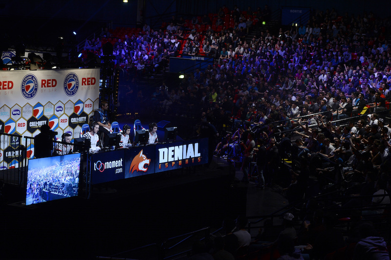 u00e2u20acu02dcDenial esportsu00e2u20acu2122 team members compete during the u00e2u20acu02dcCall of Duty Advanced Warfareu00e2u20acu2122 ESWC (Electronic Sports World Cup) final in Paris May 3, 2015. u00e2u20acu201d AFP pic