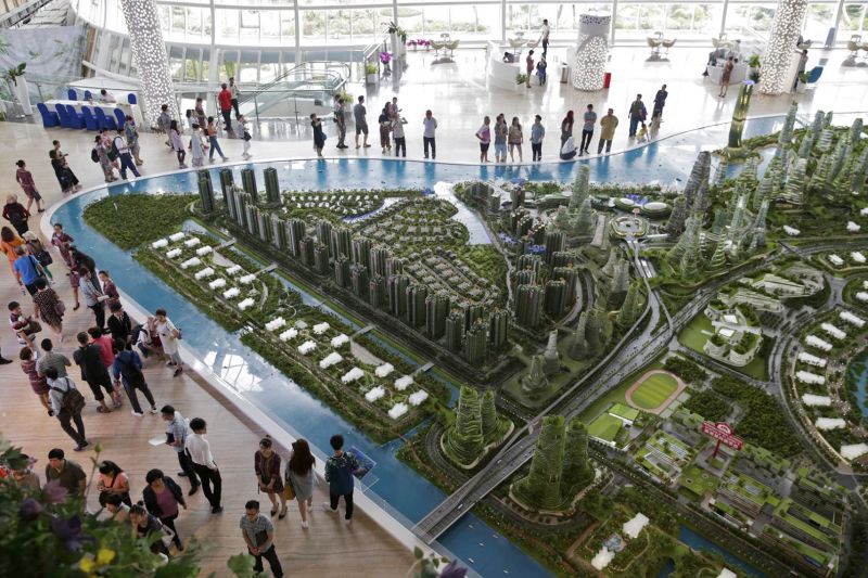 Several Chinese buyers said developer Country Garden PacificView told them they would have to pay a penalty equivalent to 30 per cent of the purchase price for forgoing the deal but they claimed this was not made clear to them at the time of purchase. u00e2u20acu201d