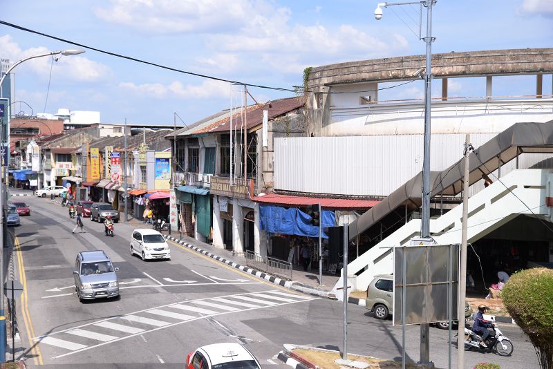A stretch of 55 shophouess along Penang Road, Kimberley Street and Jalan Dr Lim Chwee Leong saw sudden rental hikes this year when the tenants renew their contracts with the owner.
