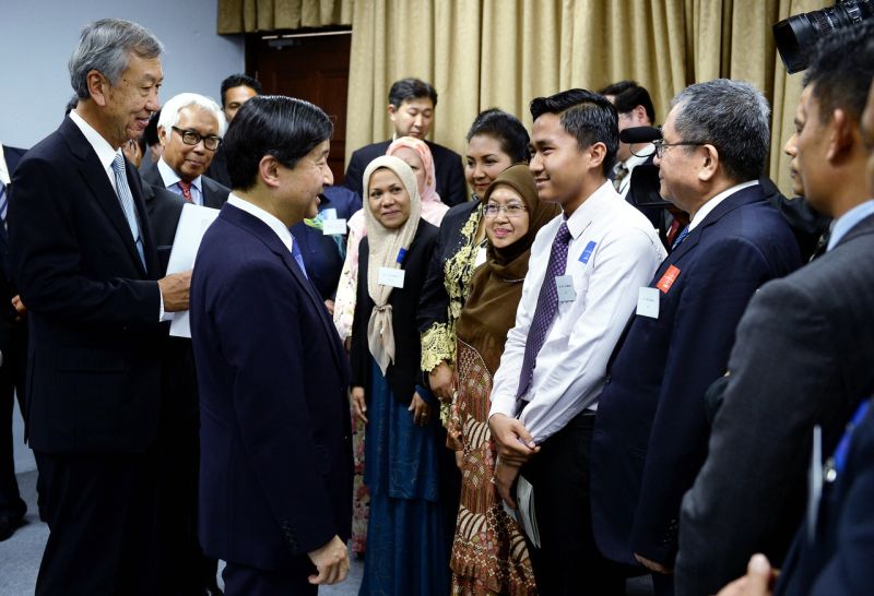 Crown Prince Naruhito speaks to students after his special lecture at Universiti Malaya in Kuala Lumpur. u00e2u20acu2022 Bernama pic