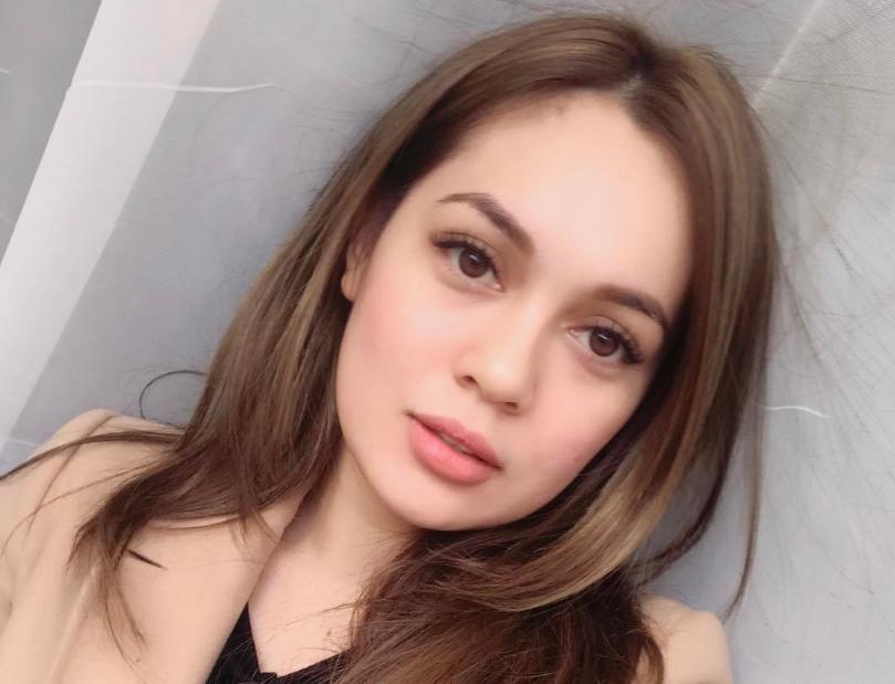 Waran tangkap dikeluarkan terhadap Nelydia oleh majistret P. Sarulatha dan tarikh baharu sebutan kes pada 24 Mei. u00e2u20acu2022 Foto ihsan Instagram/Nelydia Senrose