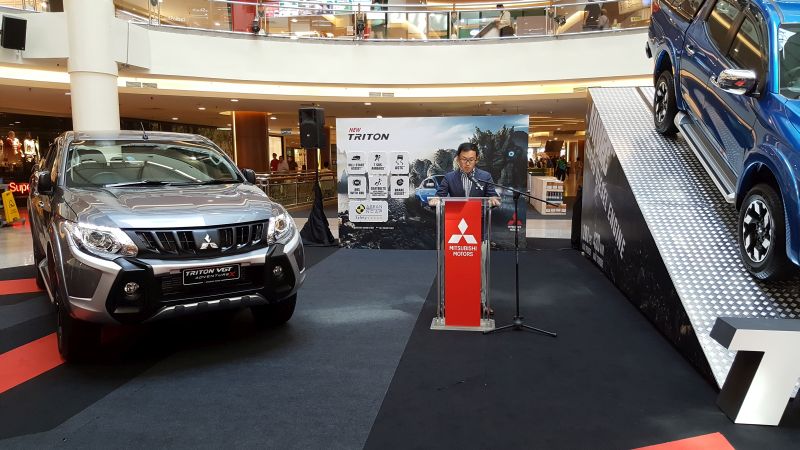Tomoyo Shinnishi, CEO of Mitsubishi Motors Malaysia, speaks during unveiling of the new Triton at the Mid Valley Megamall April 7, 2017. ― Picture courtesy of YS Khong