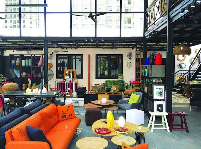 Diabolo Square sells vintage bric-a-brac for the hipster crowd. — TODAY pic