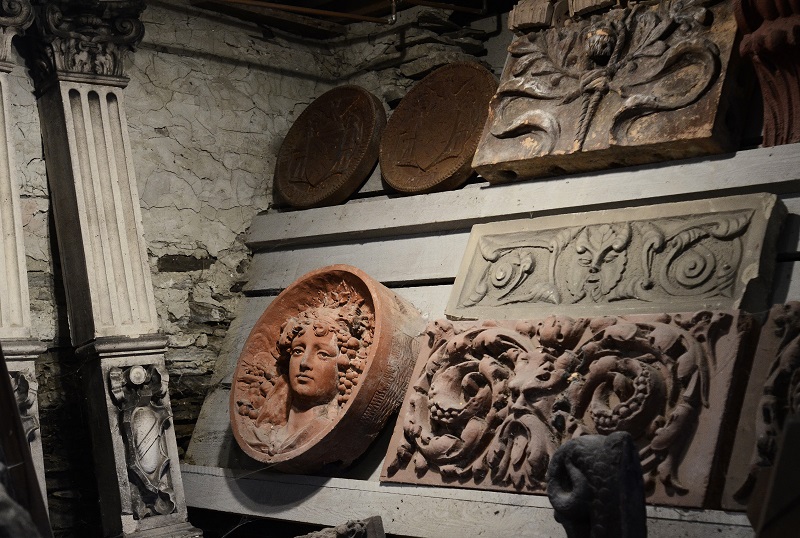 u00e2u20acu02dcMuse of Sculptureu00e2u20acu2122, a terra cotta sculpture circa 1880, second from left, is stored in the basement at The Anonymous Arts Museum in Charlotteville, New York, April 24, 2017. u00e2u20acu201d Picture by Heather Ainsworth/The New York Times 