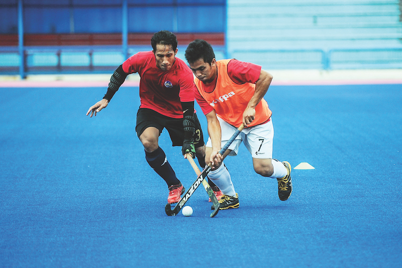 Tengku Ahmad Tajuddin (left) scored Malaysiau00e2u20acu2122s second goal. u00e2u20acu201d Bernama pic