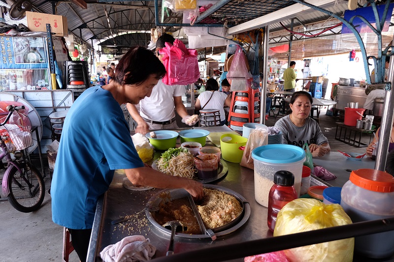 The popiah stall along Jalan Raja Uda. 