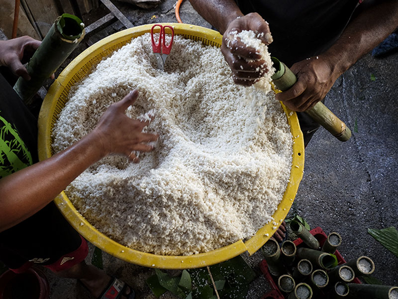 The tedious process involved when preparing lemang often result in many people opting to replace them with instant lemang. — Picture by Yusof Mat Isa