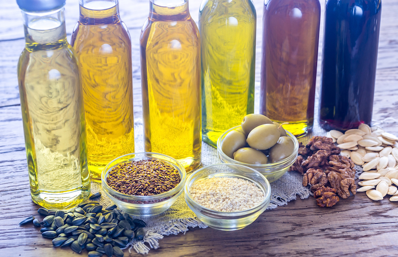 Which oils are the healthiest to stock in your kitchen? u00e2u20acu201d Picture courtesy of AlexPro9500 / Istock.com