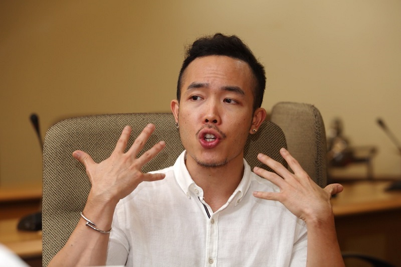 Director Gary Yong, 33, said the film is about the inseparable link between mother and child, and also about family. — Picture by Choo Choy May