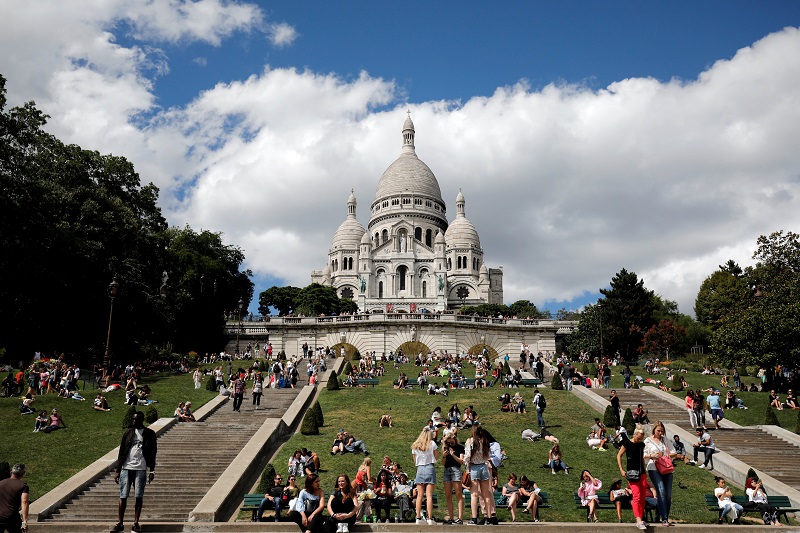 Tourists visit the Sacre Coeur (Sacred Heart) basilica in Paris July 31, 2017. u00e2u20acu201d Reuters pic