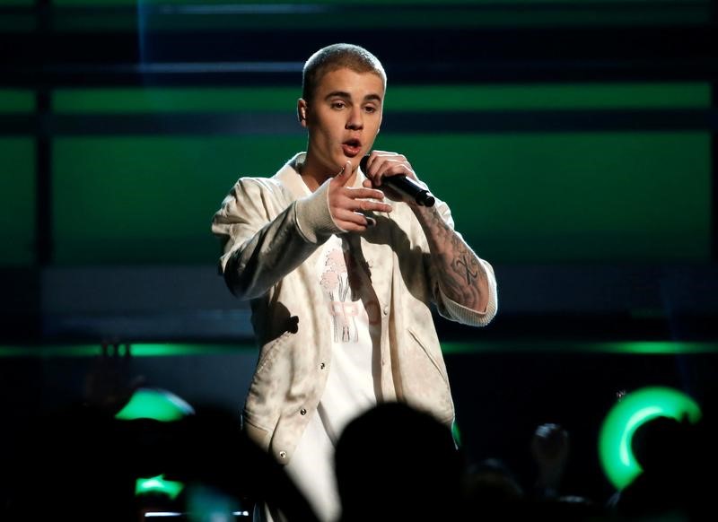 Justin Bieber performs a medley of songs at the 2016 Billboard Awards in Las Vegas, Nevada, May 22, 2016. u00e2u20acu201d Reuters pic 