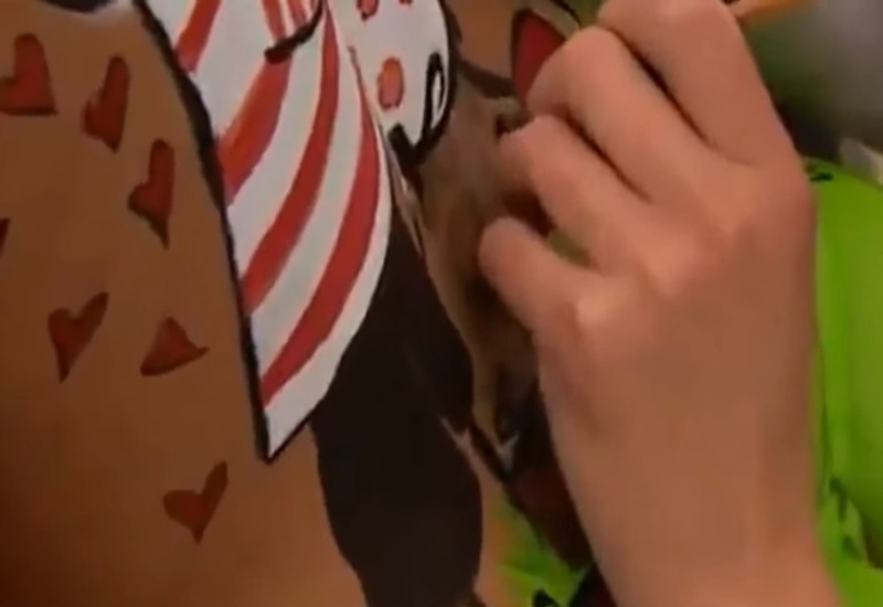 Screengrab from the YouTube video on the World Bodypainting Festival.  