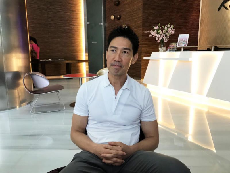 Actor Edmund Chen has reached a settlement with his former assistant Karen Ho, after both filed defamation suits against each other. u00e2u20acu201d TODAY pic
