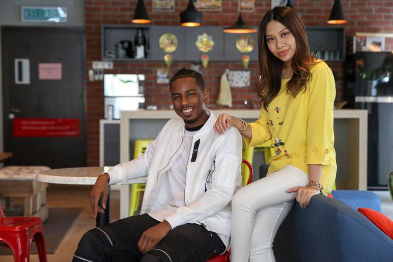 Hunny Madu and Radio3000 talk to Malay Mail Online about their new collaborative single. — Picture by Choy May Choo