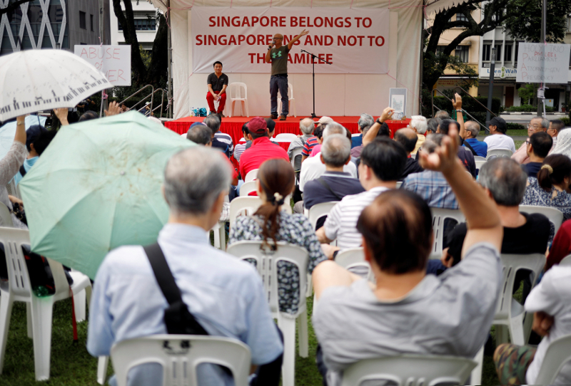 Organiser Gilber Goh speaks to attendees at Hong Lim park during a protest in Singapore July 15, 2017. u00e2u20acu201d Reuters pic