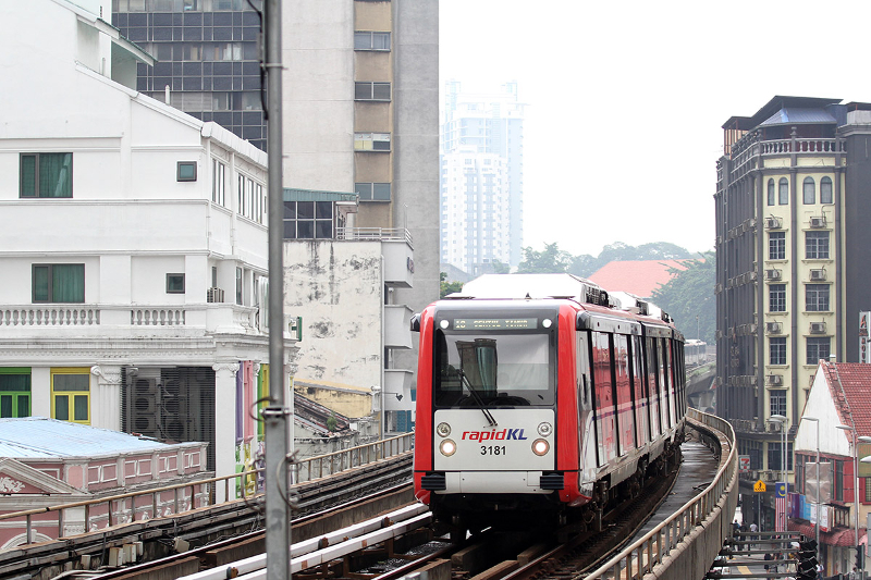 The LRT arriving at Masjid Jamek Station in Kuala Lumpur August 3, 2017. u00e2u20acu201d Picture by Miera Zulyana Abdul Rahman