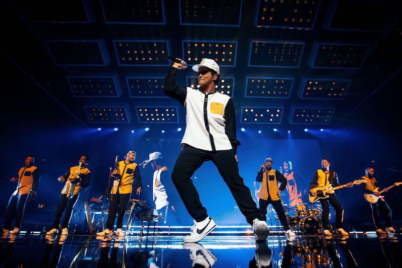 All 12,000 tickets for Bruno Marsu00e2u20acu2122 24K Magic World Tour Live in Kuala Lumpur on May 9, 2018 were all sold out in less than an hour yesterday. u00e2u20acu201d TheHive.Asia pic