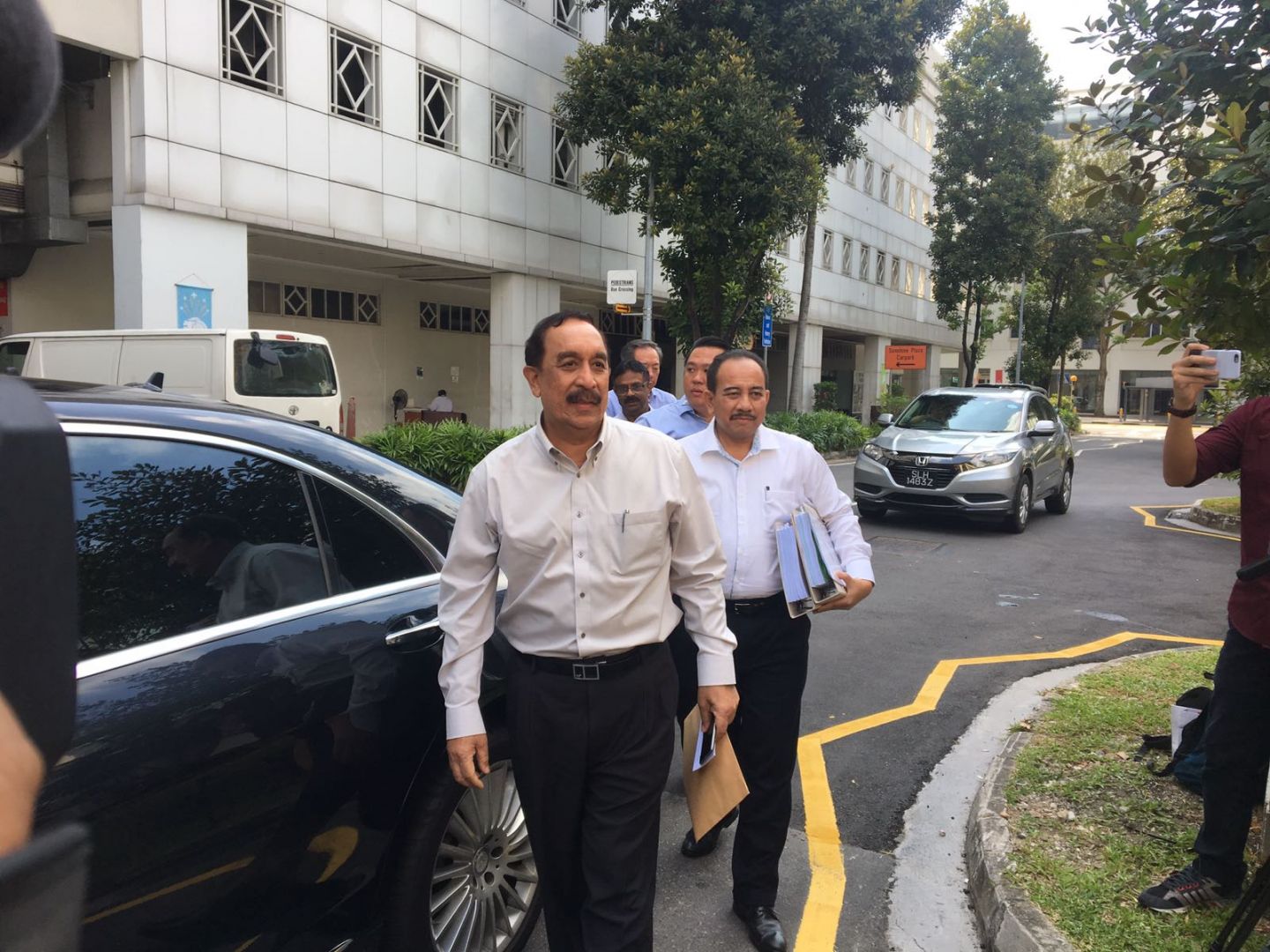 nChairman of marine services provider Bourbon Offshore Asia Pacific Farid Khan Kaim Khan submitting his papers at the Elections Department. u00e2u20acu201d Picture by Najeer Yusof/TODAY