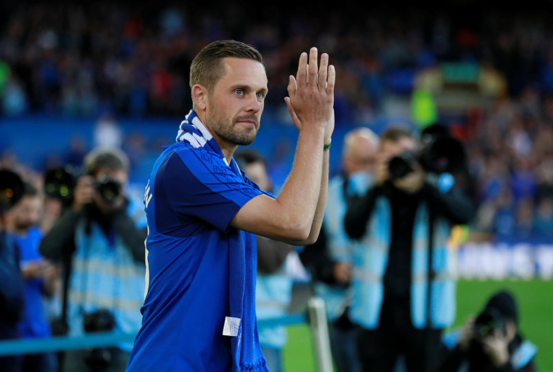 Evertonu00e2u20acu2122s Gylfi Sigurdsson is unveiled before the Europa League playoff match against Hajduk Split in Liverpool August 17, 2017. u00e2u20acu201d Reuters pic