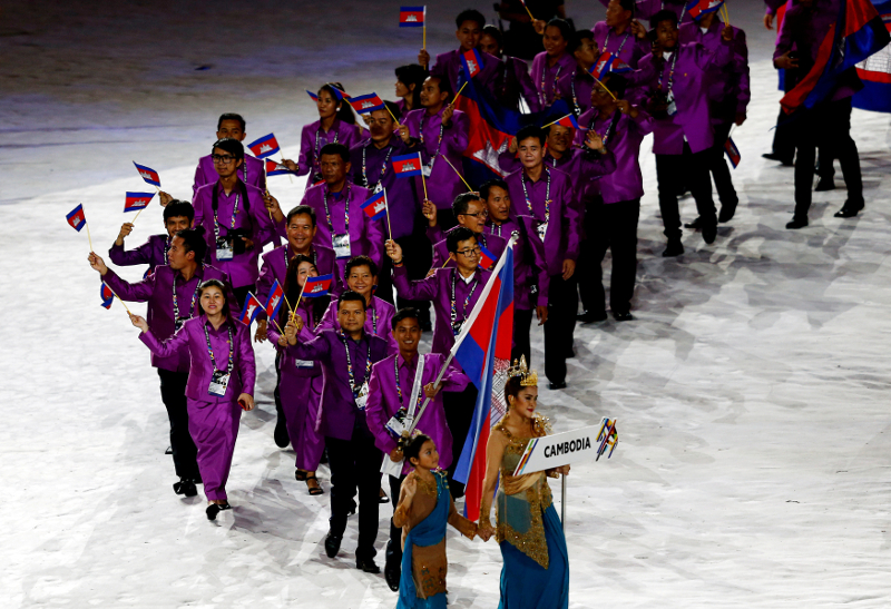 Cambodiau00e2u20acu2122s contingent arrives during the 29th SEA Games opening ceremony at Bukit Jalil Stadium, Kuala Lumpur August 19, 2017. u00e2u20acu201d Reuters pic