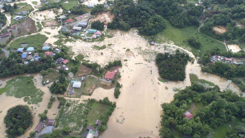 Floods all over Sabah's west coast is reportedly caused by abnormally high rainfall. u00e2u20acu2022 Picture courtesy of Sabah Fire and Rescue Services Department