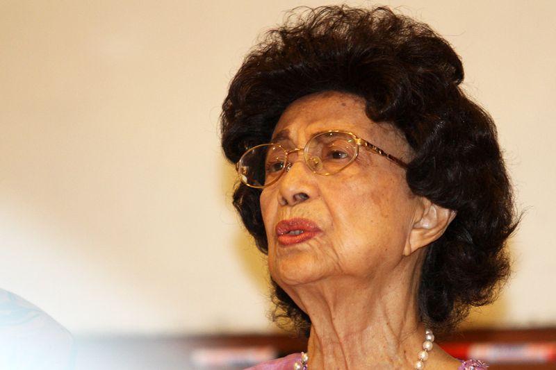 Tun Dr Siti Hasmah noted that “toxic politics” was becoming more frequent and more violent at many events wherever she followed her husband to.