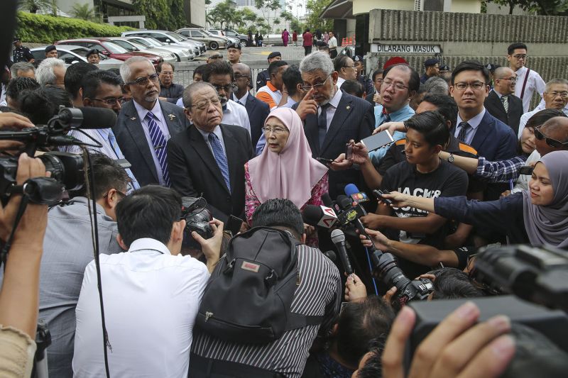 Opposition leader, Datuk Seri Dr Wan Azizah Wan Ismail speaks to the media outside the Bank Negara building in Kuala Lumpur August 3, 2017. u00e2u20acu2022 Picture by Yusof Mat Isa