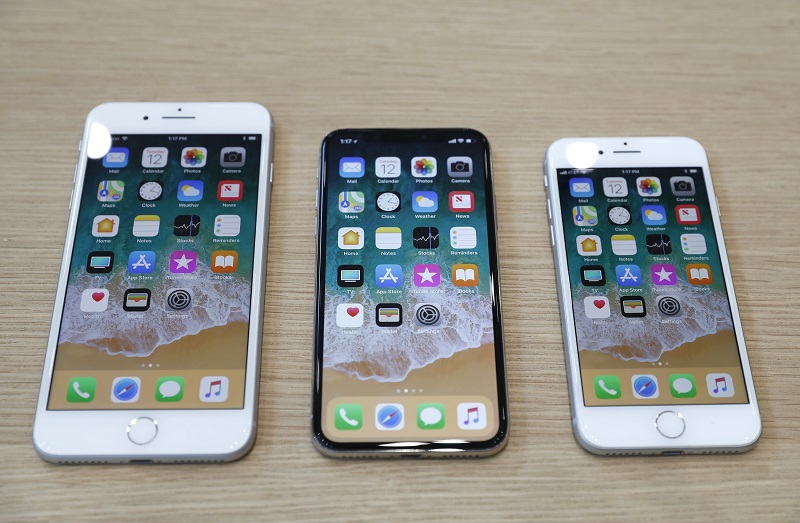 (From left) iPhone 8 Plus, iPhone X and iPhone 8 models are displayed during an Apple launch event in Cupertino, California September 13, 2017. u00e2u20acu201d Reuters pic