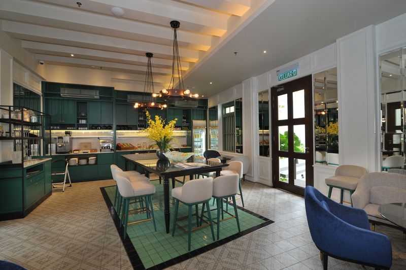 The lounge with an all-day snack bar where guests can enjoy free wifi service, snacks and drinks. — Picture by KE Ooi
