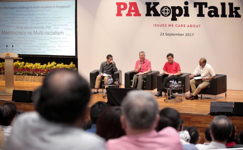 The Chinese community, as the racial majority, has to make special effort to make minorities feel welcome in Singapore, Prime Minister Lee Hsien Loong said in a speech last Saturday. u00e2u20acu201d Picture courtesy of Ministry of Communications and Information