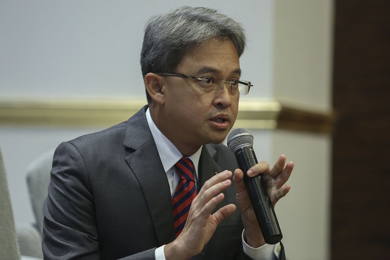 CEO of Proton Holdings Datuk Ahmad Fuaad Mohd Kenali speaks during a press conference at Menara Kembar Bank Rakyat in Kuala Lumpur September 5, 2017. u00e2u20acu201d Picture by Yusof Mat Isa