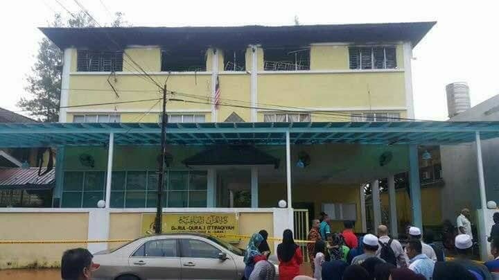 Police and fire department work at the religious school Darul Quran Ittifaqiyah after a fire broke out in Kuala Lumpur September 14, 2017. u00e2u20acu201d Reuters pic