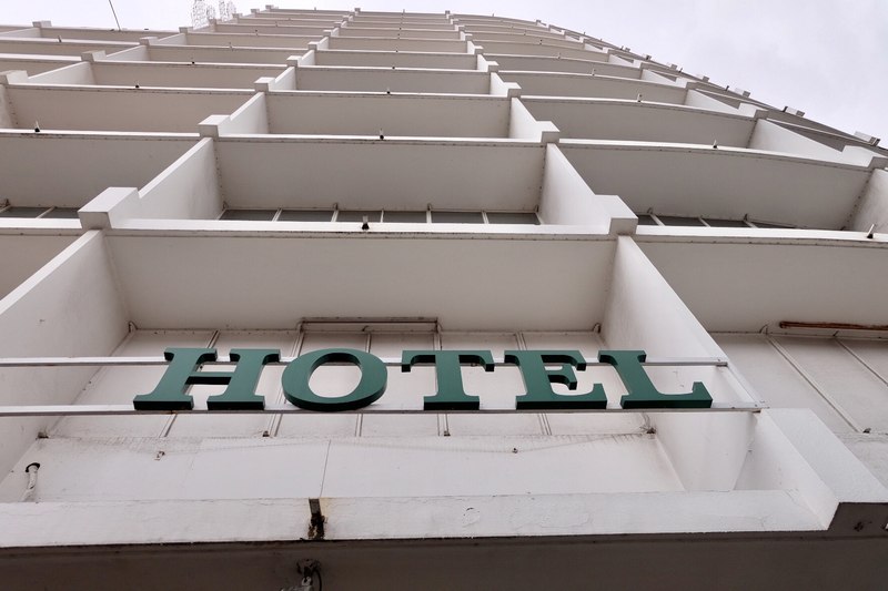 Fully-vaccinated individuals are allowed the benefits of staying as travellers at homestays and hotels within the same state. — Picture by KE Ooi