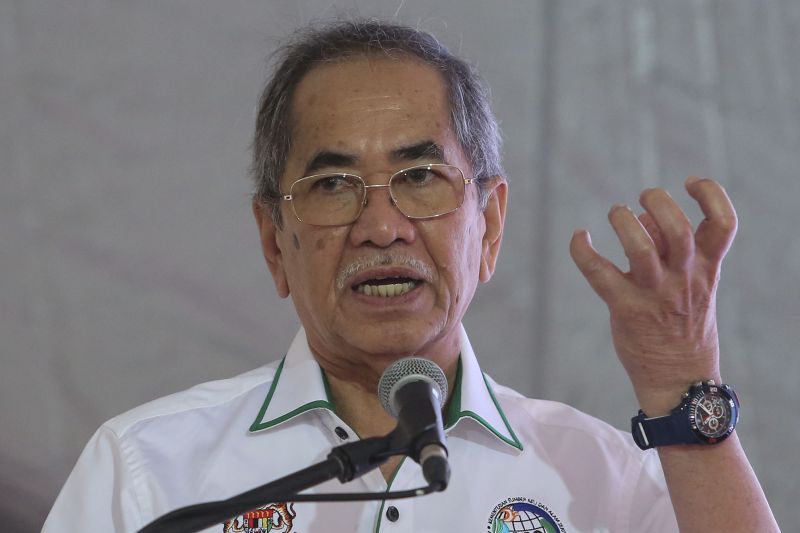 Natural Resources and Environment Minister Datuk Seri Dr Wan Junaidi Tuanku Jaafar speaks during the launch of the Interactive Gallery at the Bukit Nanas Forest Reserve in Kuala Lumpur September 21, 2017. u00e2u20acu2022 Picture by Yusof Mat Isa
