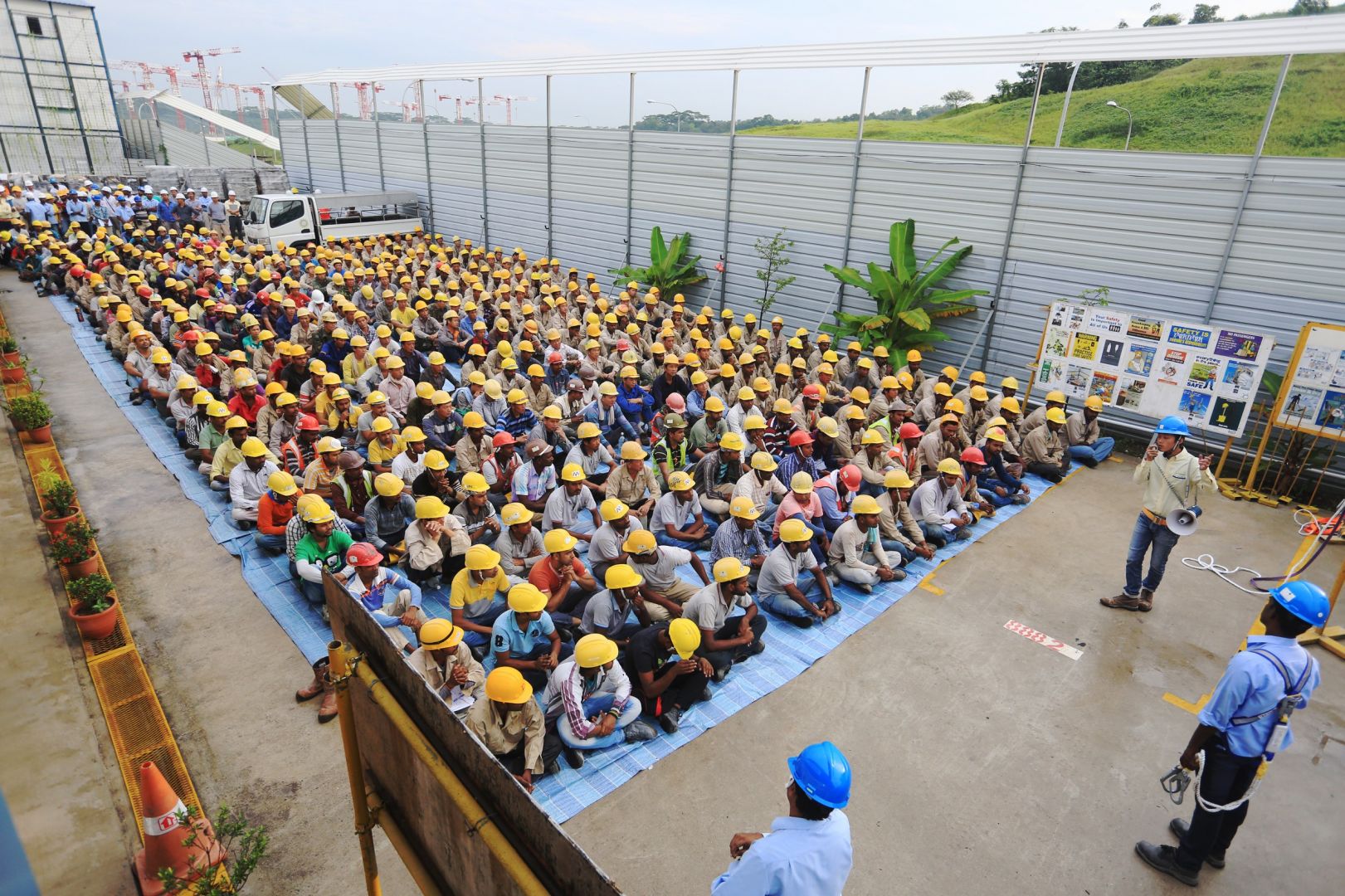Last year, Singaporeu00e2u20acu2122s workplace fatality rate was 1.9 per 100,000 workers.u00c2u00a0u00e2u20acu201d TODAY pic 