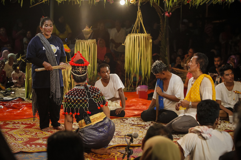 A scene from the story of Dewa Pechil. — Picture by Wong Horngyih, courtesy of Pusaka