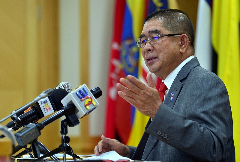 Energy, Green Technology and Water (KeTTHA) Minister, Datuk Seri Maximus Johnity Ongkili. u00e2u20acu201d Bernama pic
