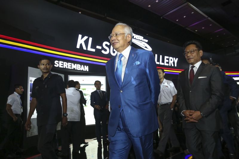 Datuk Seri Najib Razak visits the KL-Singapore HSR Gallery at the Malaysia International Trade and Exhibition Centre in Kuala Lumpur October 17, 2017. u00e2u20acu2022 Picture by Yusof Mat Isa