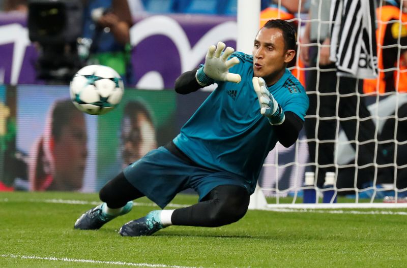 Real Madridu00e2u20acu2122s Keylor Navas warms up before the Champions League match Real Madrid vs Apoel Nicosia in Santiago Bernabeu Stadium, Madrid, September 13, 2017. u00e2u20acu201d Reuters pic