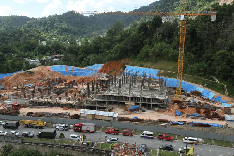 A general view of the construction site in Tanjung Bungah October 21, 2017. 