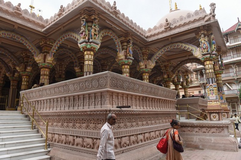 Indian Hindu devotees at the nearly 200-year-old Swaminarayan Kalupur Temple in Ahmedabad July 31, 2017. — AFP pic